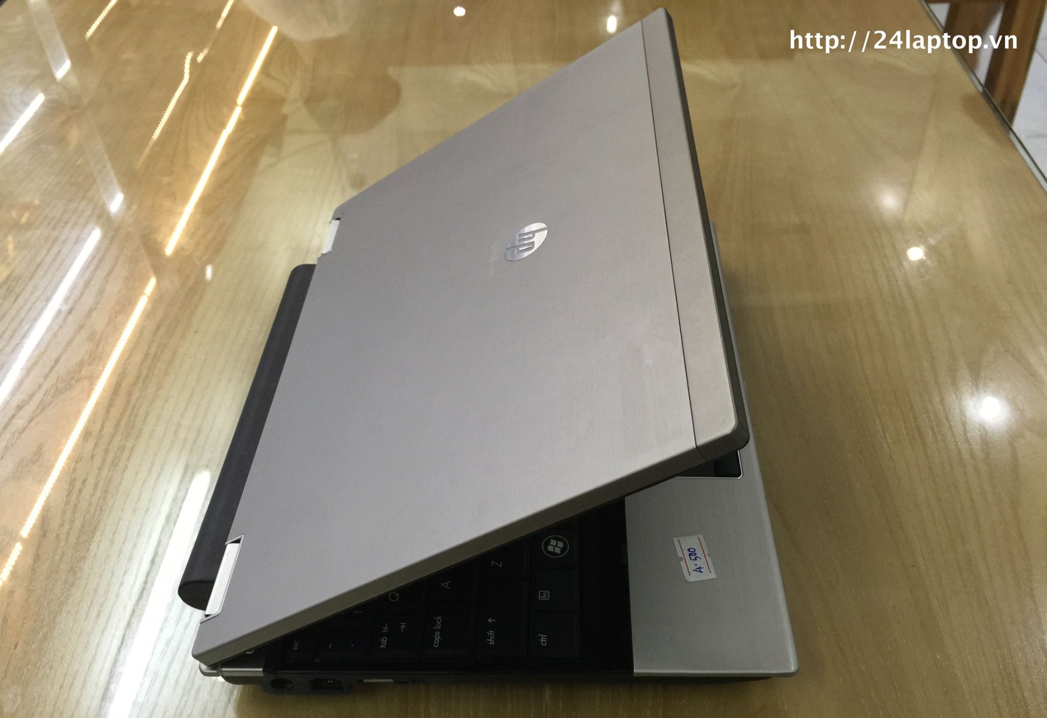 Laptop HP Elitbook 2540P_2.jpg